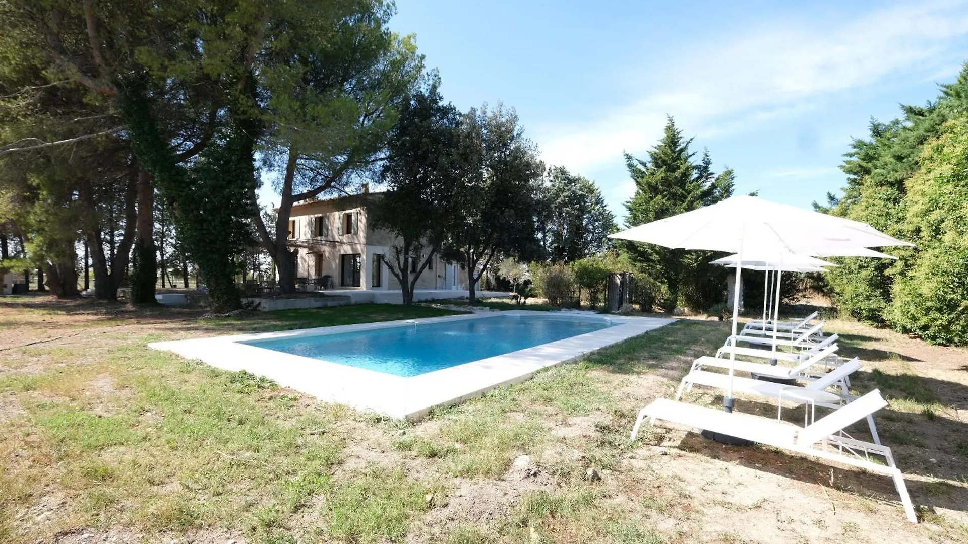 Vila Charming House With Private Pool In Lagnes, Near Isle Sur La Sorgue, In The Luberon, In Provence, For 8 People