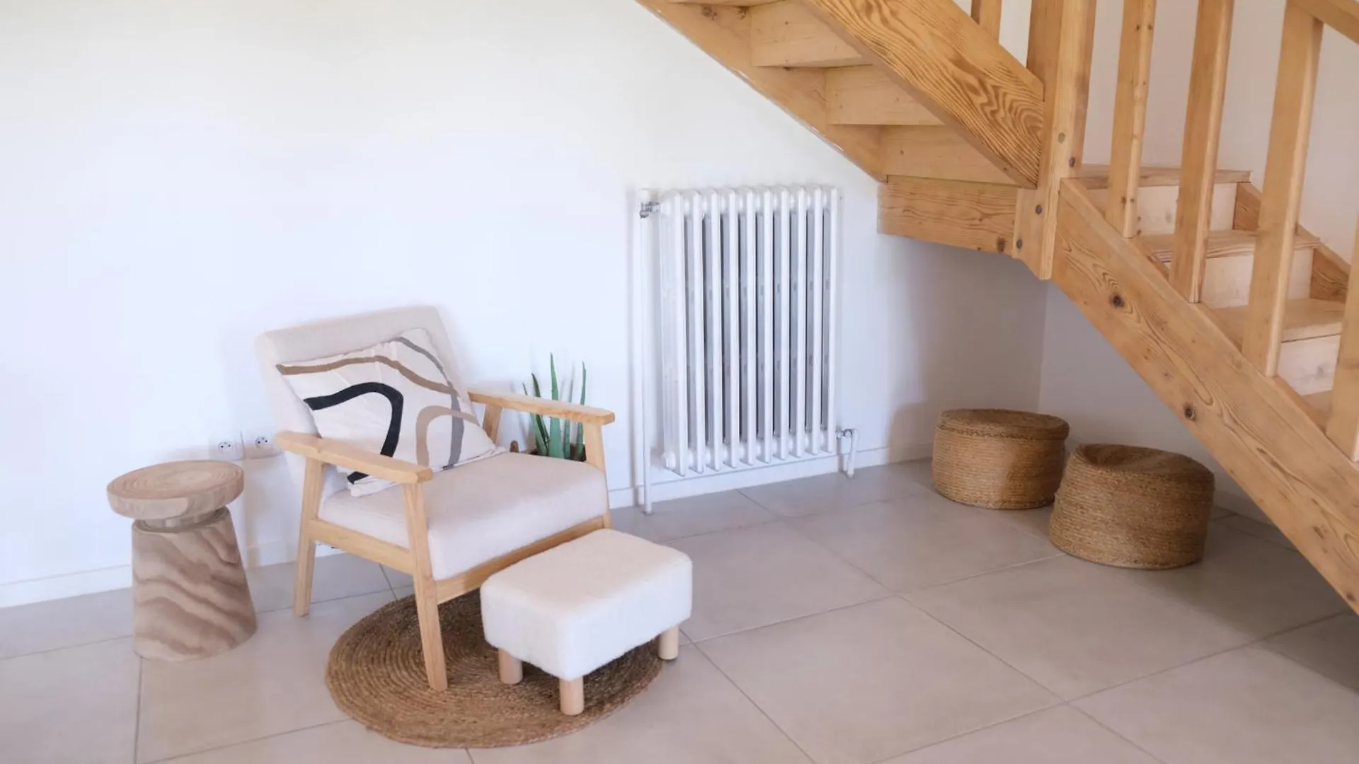 Vila Charming House With Private Pool In Lagnes, Near Isle Sur La Sorgue, In The Luberon, In Provence, For 8 People 0*, Lagnes Francie
