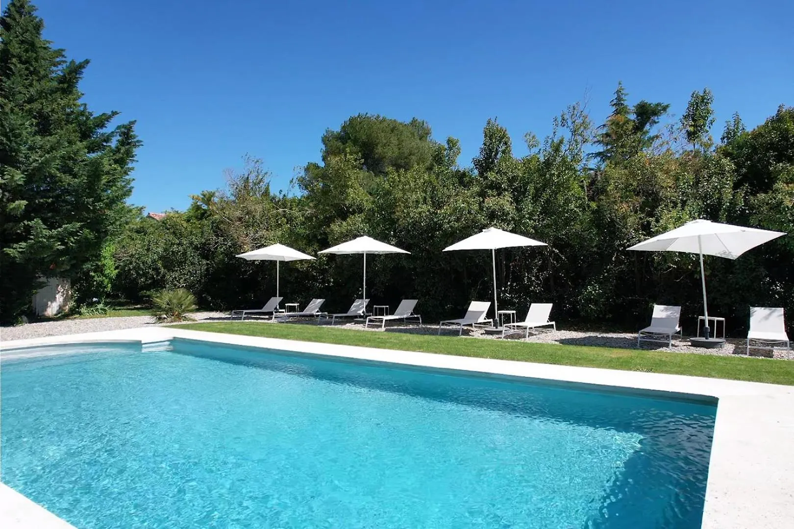 Vila Charming House With Private Pool In Lagnes, Near Isle Sur La Sorgue, In The Luberon, In Provence, For 8 People