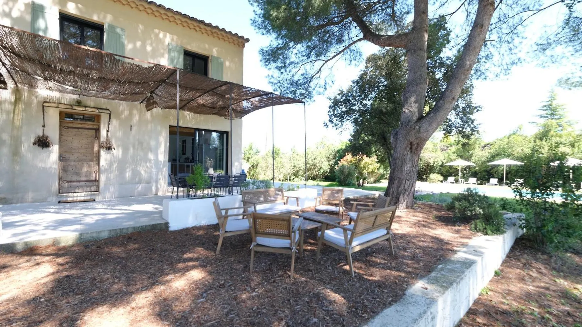 Vila Charming House With Private Pool In Lagnes, Near Isle Sur La Sorgue, In The Luberon, In Provence, For 8 People